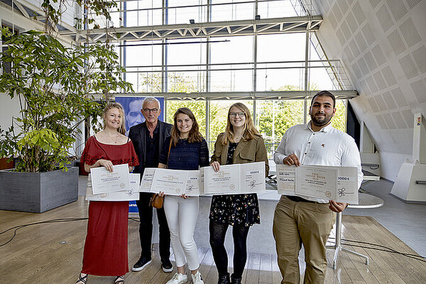 Photo des lauréats du prix Louise Weiss 202 | Crédit : C. Schroder Photo des lauréats du prix Louise Weiss 202 | Crédit : C. Schroder